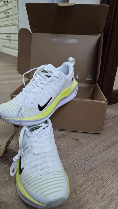 Продам кроссовки Nike reactix infinity run 4