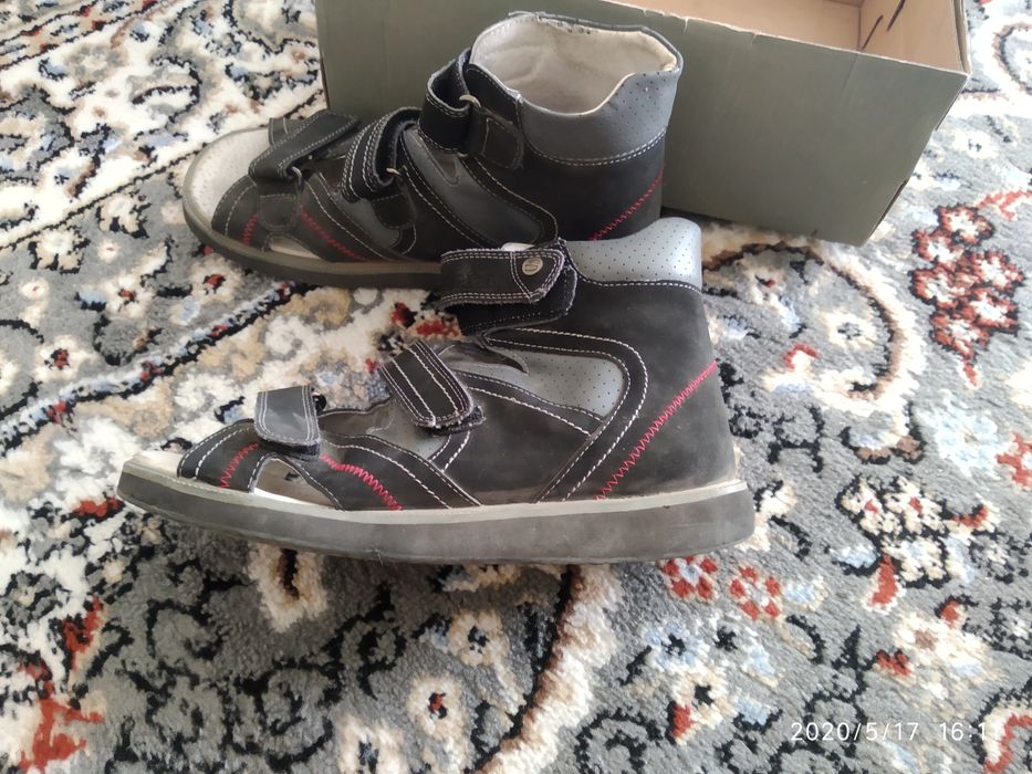 продам сандали детское