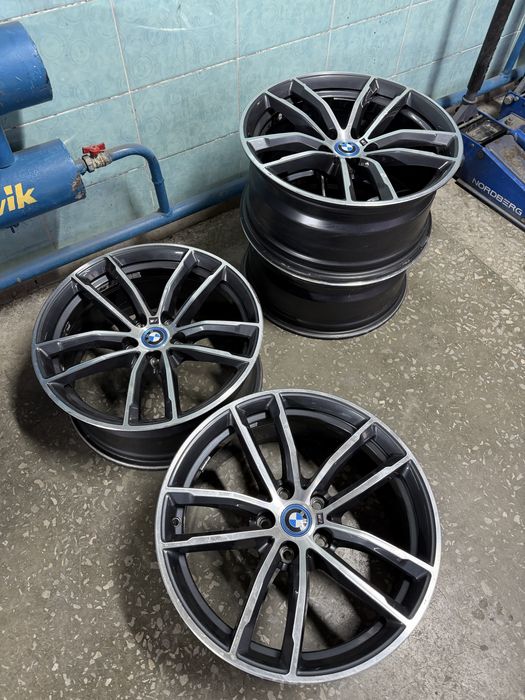 Продам диски R18