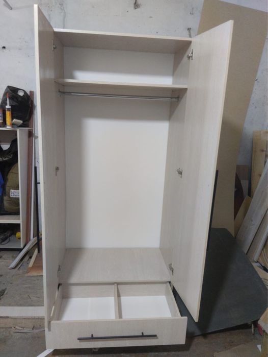 Продам шкаф новый