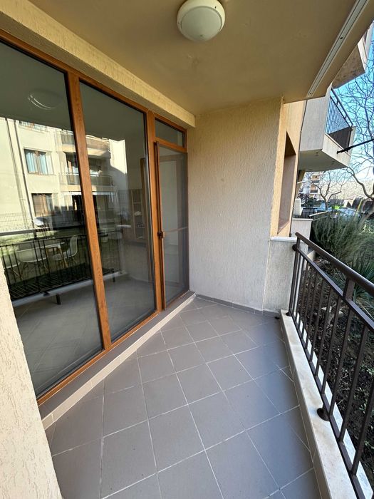 Продава се Едностаен апартамент в Царево - 54 кв.м за 1100 €/кв.м - Снимка #8