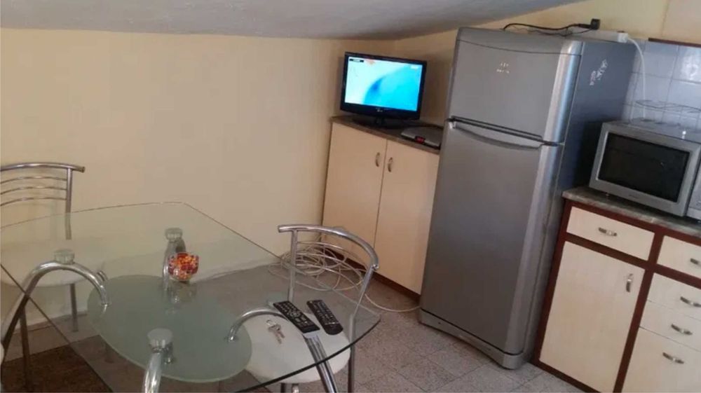 Дава се под наем Четиристаен апартамент в Велико Търново, Център - 65 кв.м за 331.5 € - Снимка #9