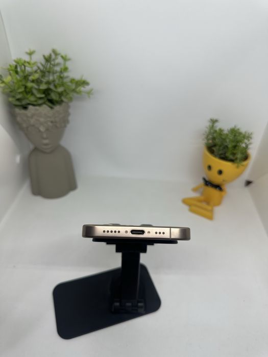 Iphone 16pro 256gb // Pintel.Kz