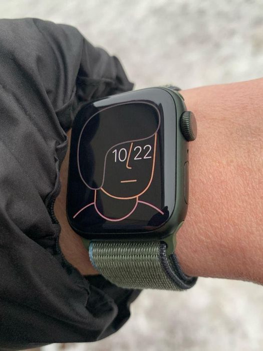 Apple Watch 7 series green