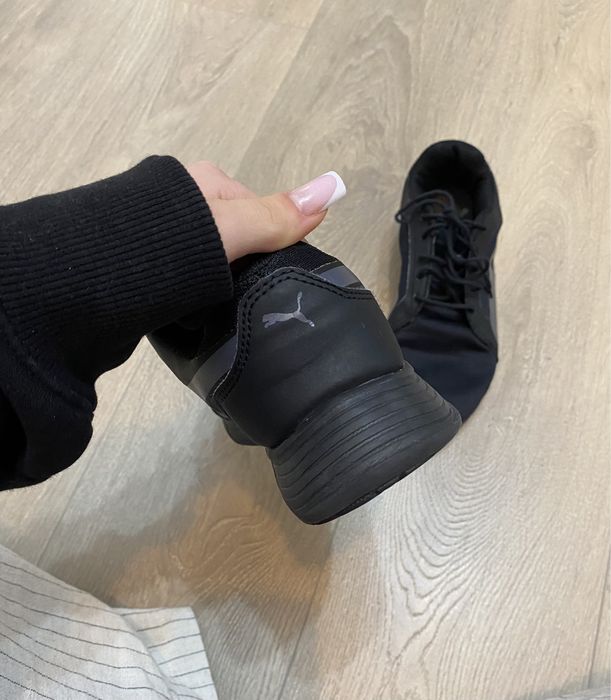 Adidasi sport Puma all black