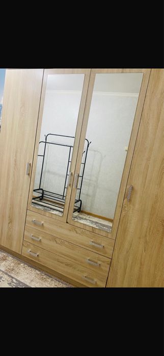 Шкаф в хорошм сост