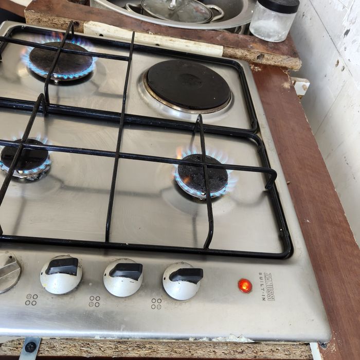 Продам плиту в отличном состоянии