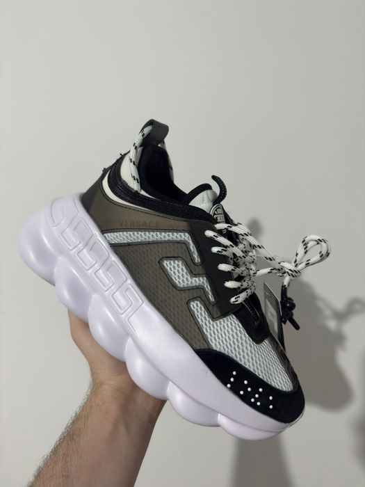 Versace Chain Reaction