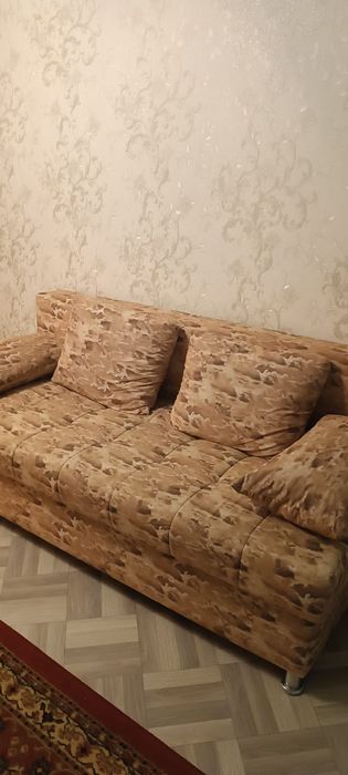 СРОЧНО продам диван