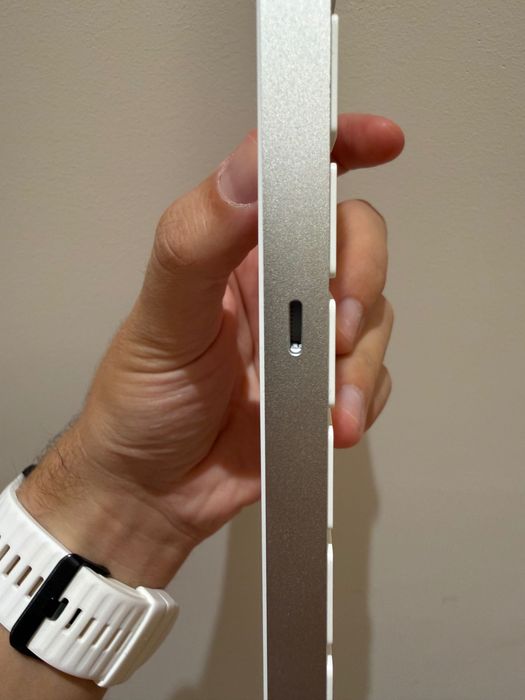 Apple Magic Keyboard A2450 и Magic Mouse A1657 – отлично състояние