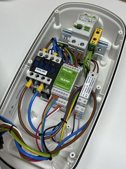 Statie Perete Incarcare Auto Mode 3 16Amp Type 2 ROLEC Wallpod EV Nou