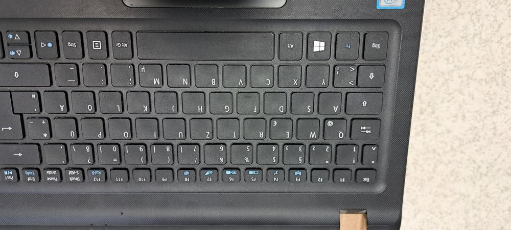 Tastatura ACER LV5T_A51B cu carcasa si touchpad Synaptics TM-P3218-003