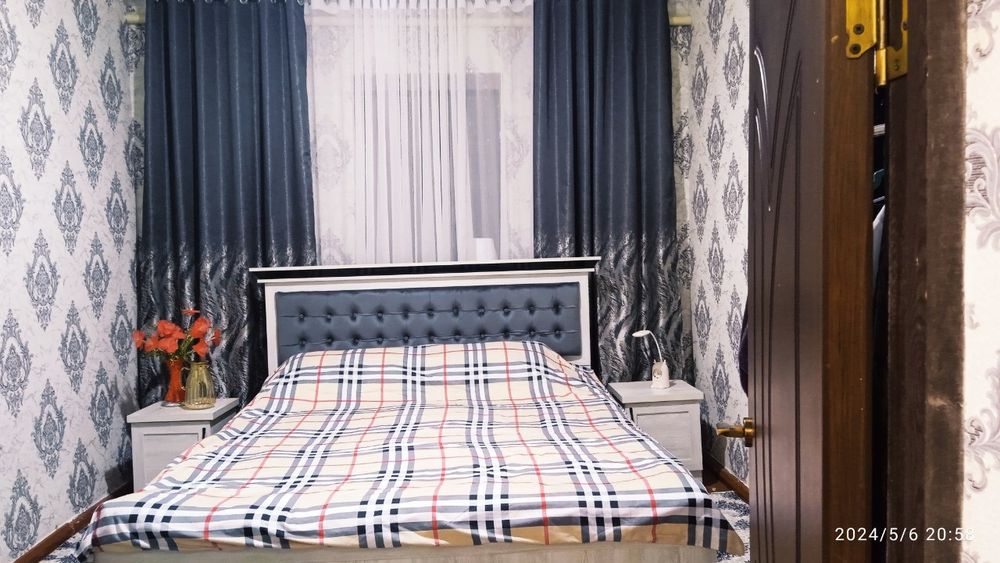 СРОЧНО СОТИЛАДИ Ховли уй хамма шароити билан 6х 8 сотх