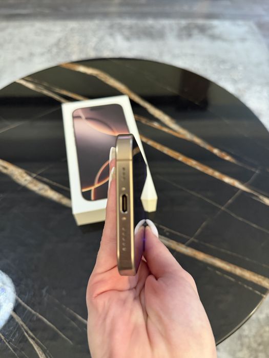 Iphone 16 pro, 256 гб