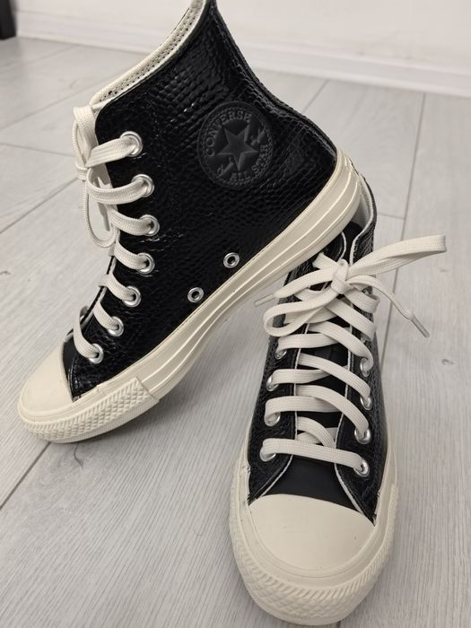 Tenisi Converse All Star inalti, marime 36, 22,5cm, purtati o singura