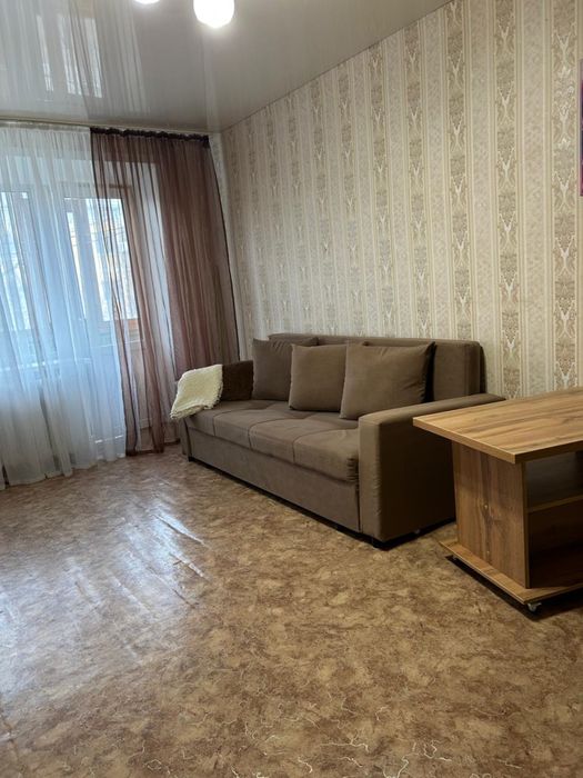 Сдам 1 комнатную длительно