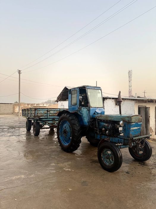 Traktor ttz28 1980-yil