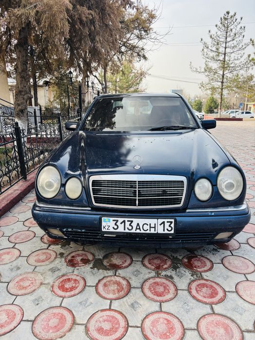 Мерседес бенз Е 230