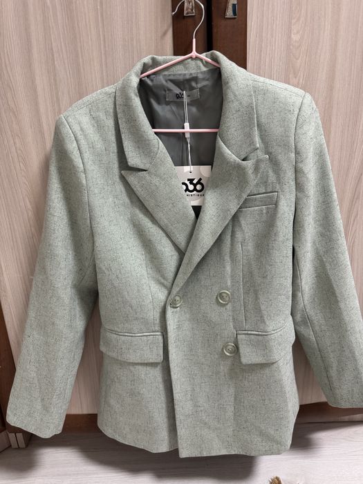 Пиджак женская 44 размер