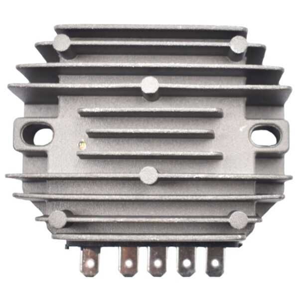 Releu / Regulator de tensiune Yanmar F, YM, YMG, Kubota B, B1, Hinomot