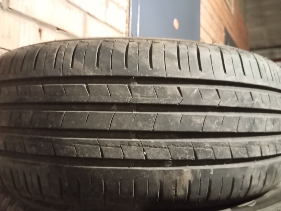 Продам летние шины размер 185.55r15