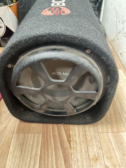 Продам Сабвуфер Boss Mini