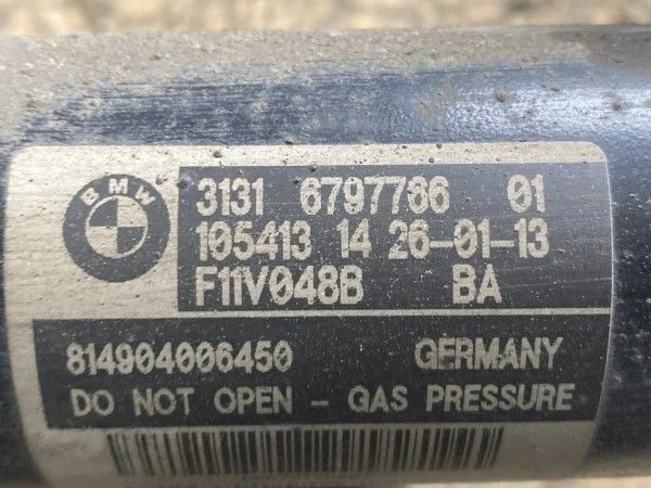 Amortizor telescop dreapta fata BMW Seria 5 F11 2013 cod 3131679776601