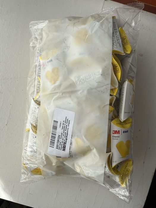 Dopuri de urechi