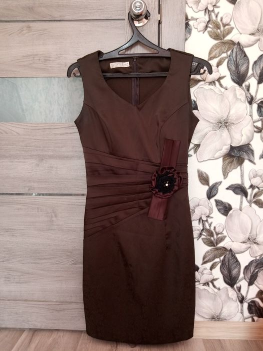 Продам женское платье.