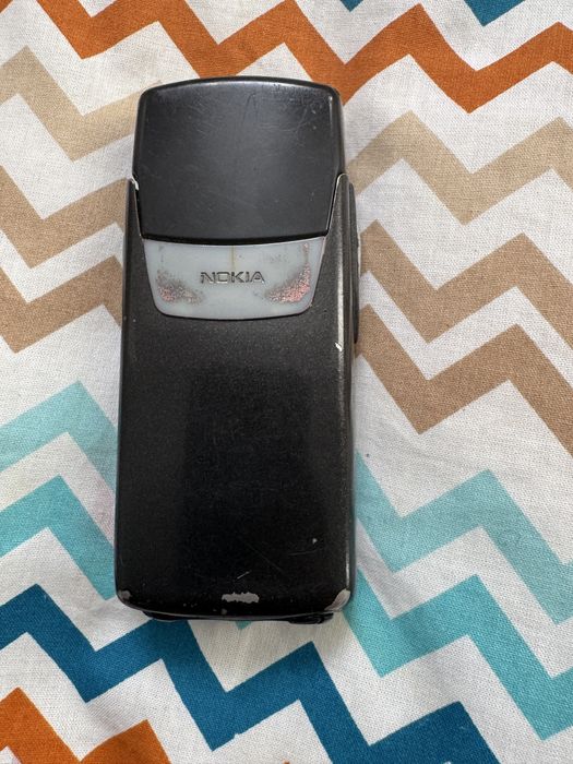 Nokia i 8910 продам срочно