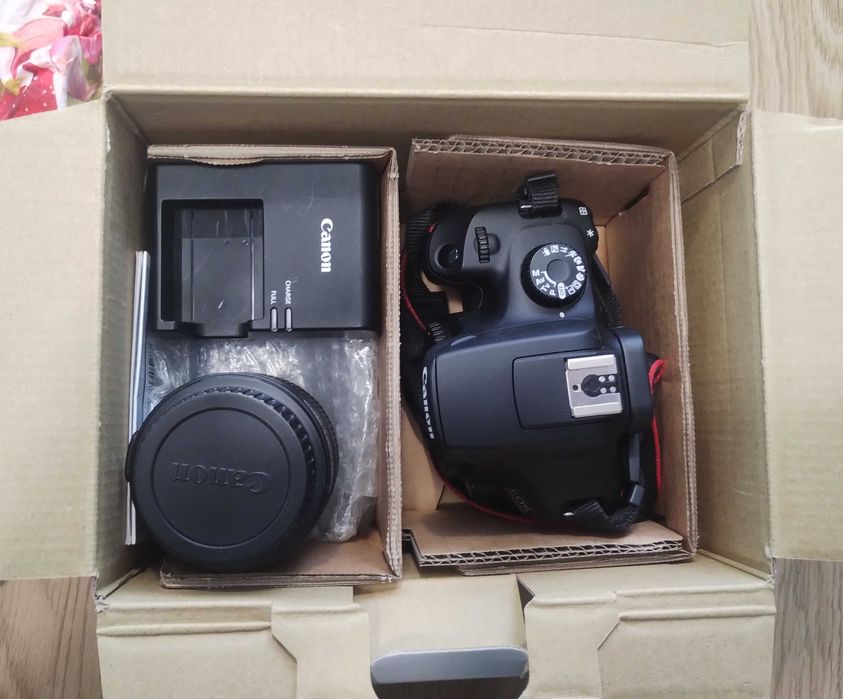 canon EOS 4000 D 170 €
