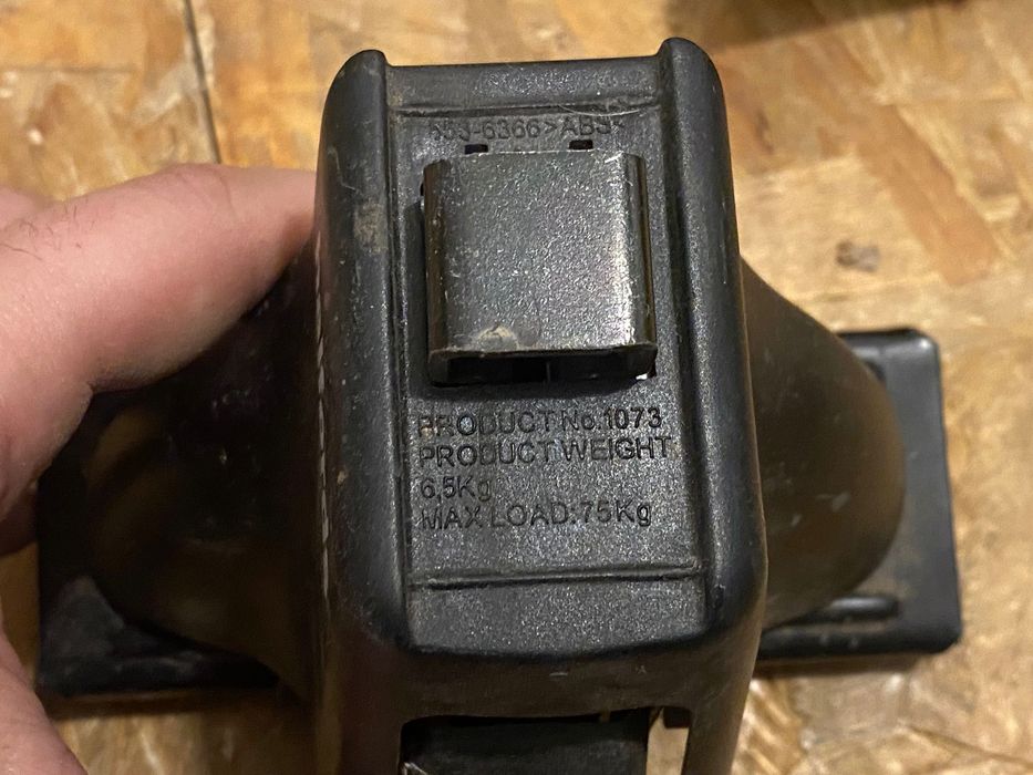 Prinderi Picioare Bare portbagaj Citroen XSARA Picasso (THULE)