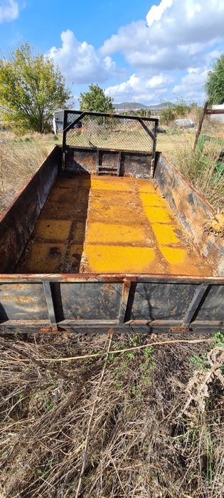 Самосвален кош за спринтер