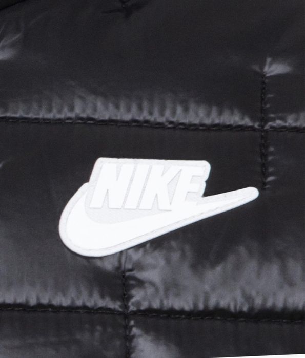 Nike Яке Оригинално 6-7г.