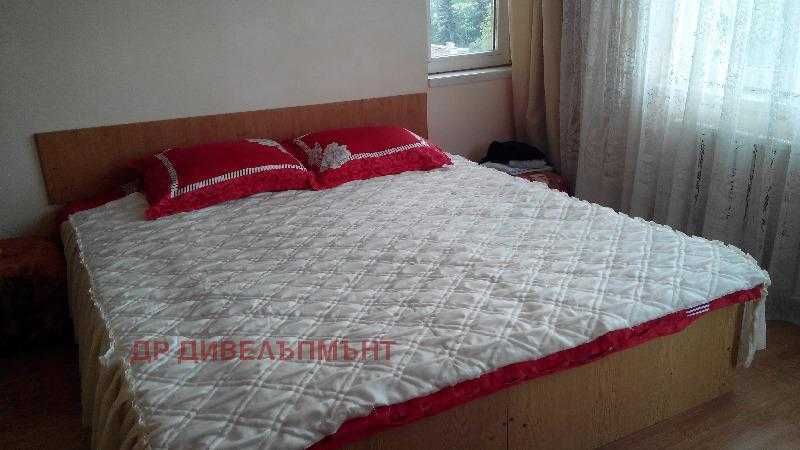 Дава се под наем Двустаен апартамент в София, Гео Милев - 54 кв.м за 472.77 € - Снимка #6