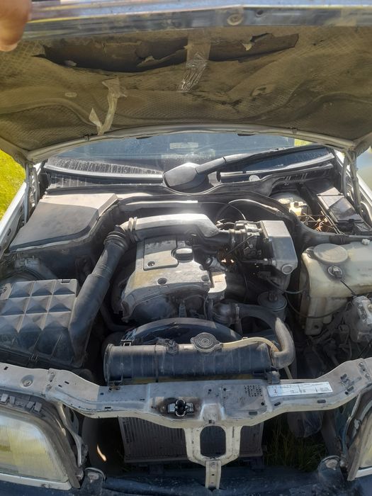 Продам мерсадес 180