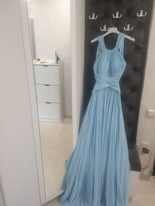 Продаются платья