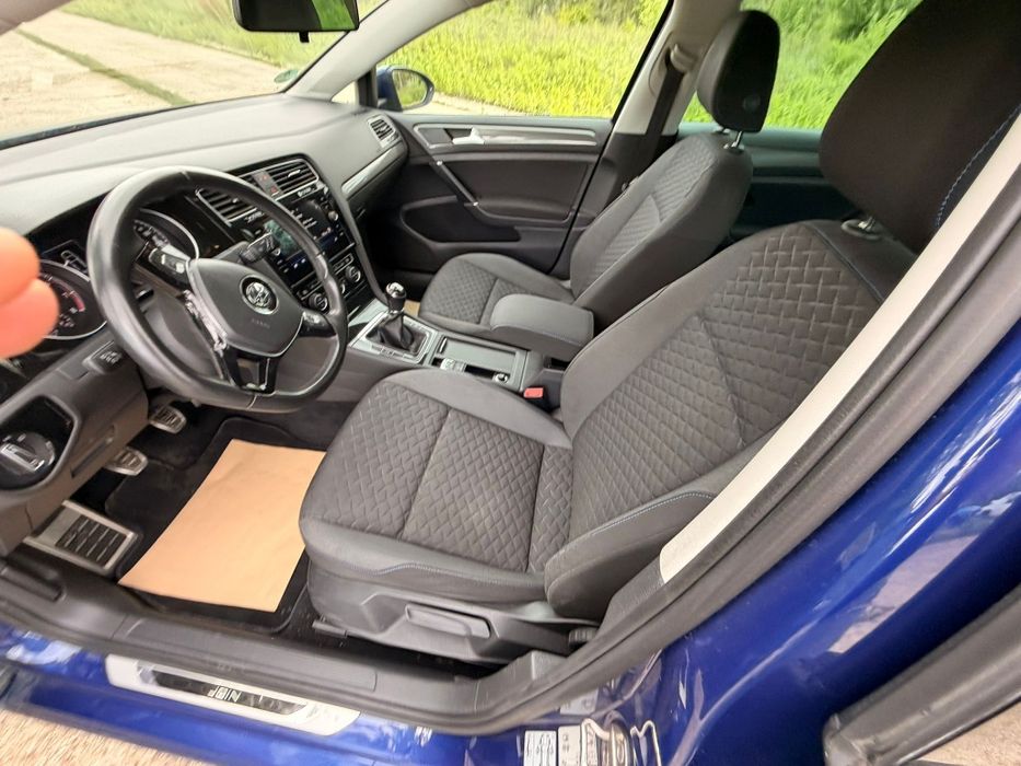 Golf facelift 2018, 1.0 110cP JOIN edition.