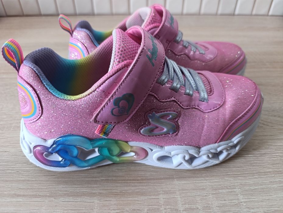 Adidași Skechers cu luminițe, mărimea 35