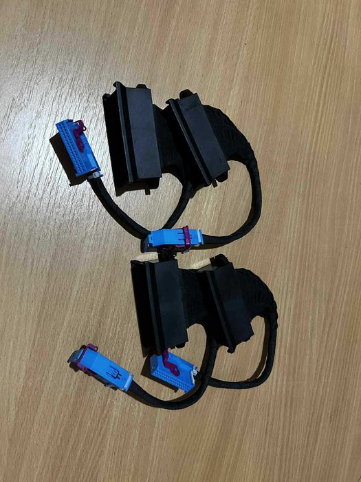 Mufă adaptoare ceasuri bord VW Euro 4 roșu-albastru la  Euro 5 alb