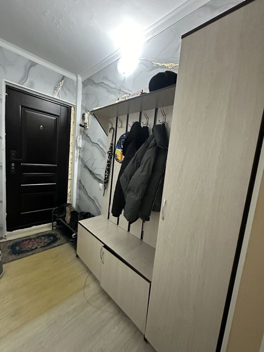 Продам 2 комнатную квартиру