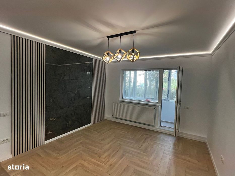 Apartament 3 camere de vanzare Aleea Retezat Manastur — fotografia 1