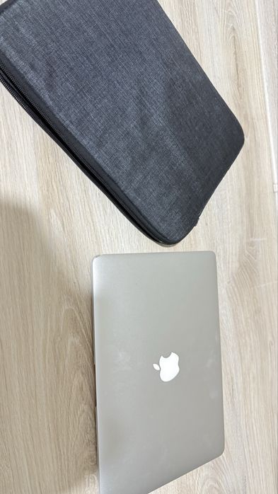 Macbook Air  13(2017)