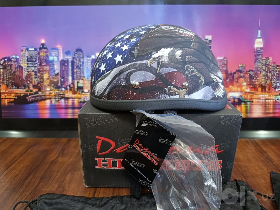 Мото шлем от Американского бренда DAYTONA helmet