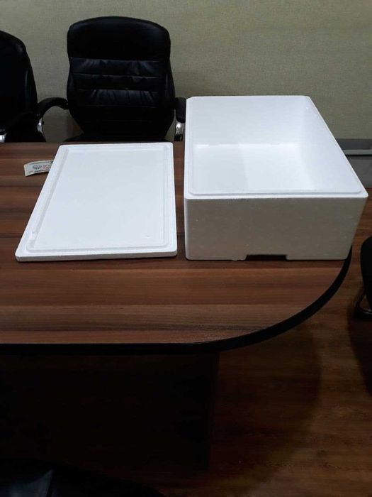 Ящики , контейнеры из пенопласта для перевозки брокколи и фрукты