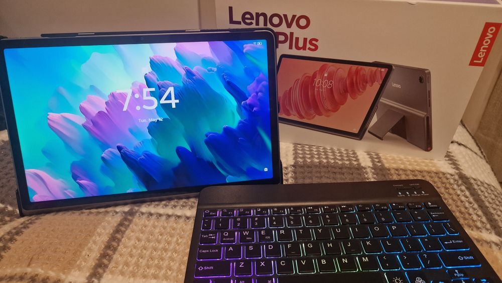 Tableta Lenovo Tab Plus, 11.5"+ husa, tastatura