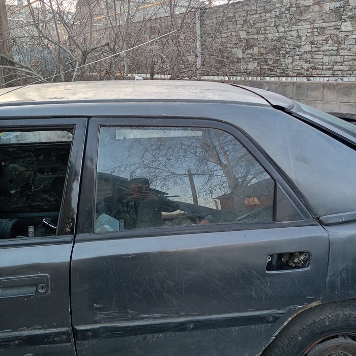 Мазда 323 слепушка на разбор