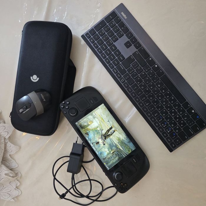 Идеал SteamDeck 1TB + гидрогелевая пленка