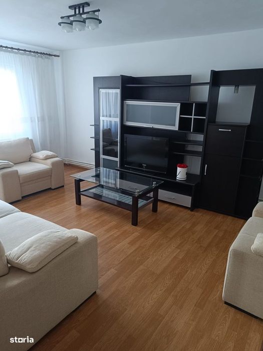 Apartament 3 camere parter Independentei
