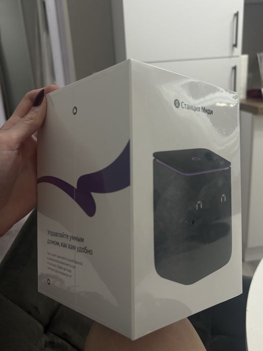 Новая яндекс станция миди